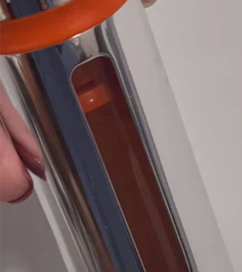 珀莱雅早c双抗精华，家里的精华太多了，这个...