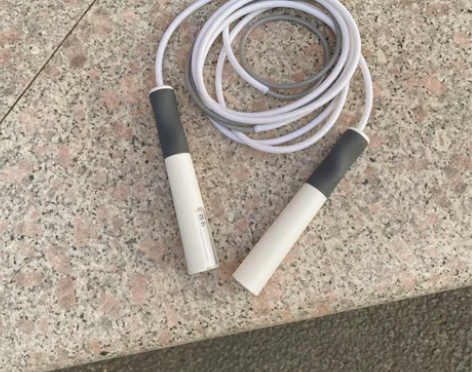 跳绳,全新包邮 感兴趣的话点“我想要”和我...