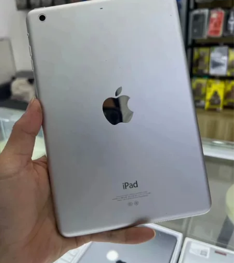 出一台ipad mini2  64G，追追...