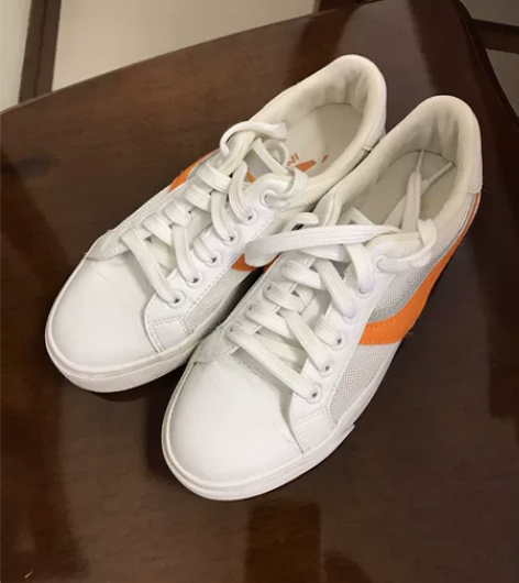 闲置 春夏秋款李宁板鞋 闲置物品,专柜购买...