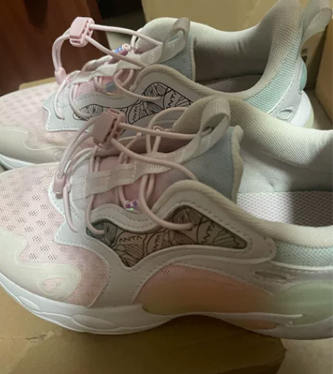 安踏鞋子运动鞋35码 不退不换 非偏远地区...