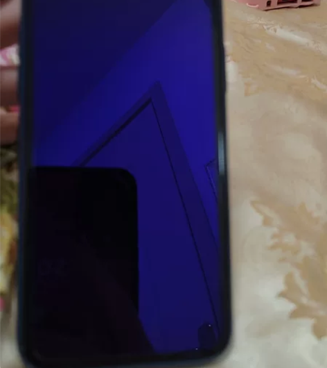 iPhonex   自用的 上面贴了膜 送...