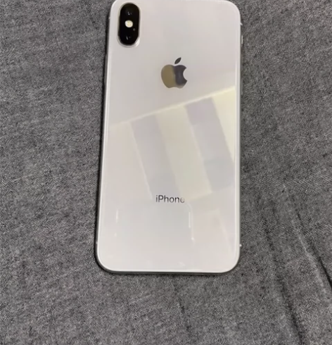 自己用的iPhoneX 256G 插卡即用...