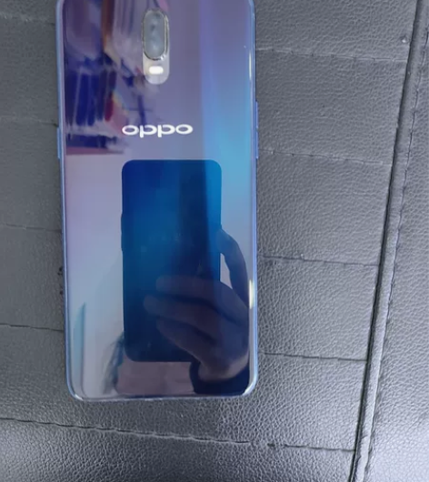 OPPO R 17 8+128 感兴趣的话...