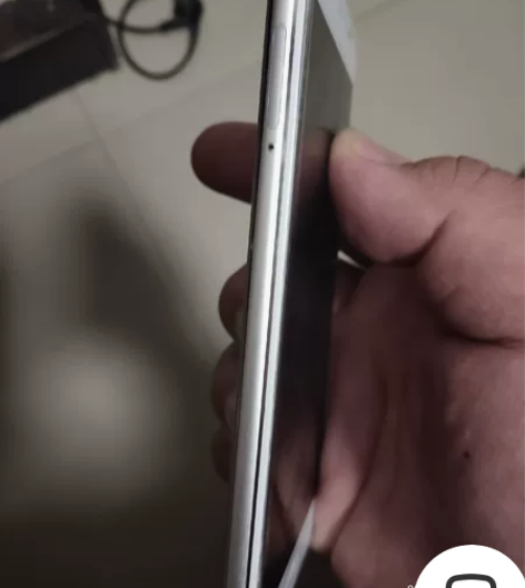 出vivo x7 4+64G国产屏,除了有...