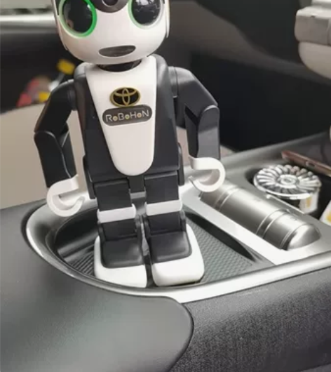 夏普机器人手机，脖子被我摔断过现在已经修复...