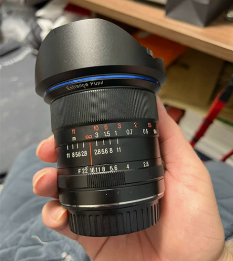 出闲置老蛙12/2.8，佳能口，镜头无划痕...