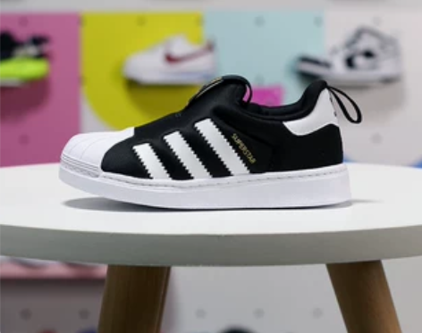 卡尔家adidas阿迪三叶草贝壳头童鞋20...