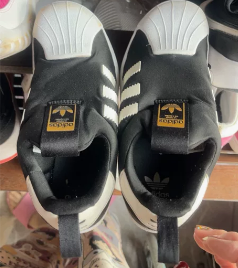 小阿迪 33号 孩子的鞋 穿小了 便宜出 ...