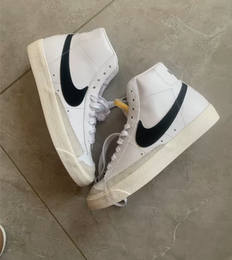 nike高帮blazer 没鞋盒 全新正品...