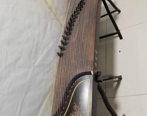 古筝 如图，帮朋友挂，需要自提，在南翔城市...