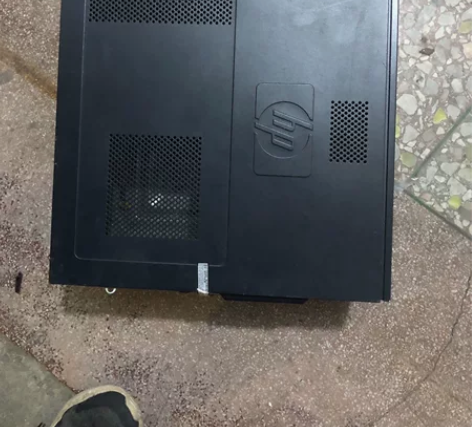 hp惠普电脑带光驱空机箱 以前的品牌老机箱...