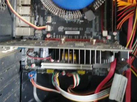 H55主板 感兴趣的话点“我想要”和我私聊...