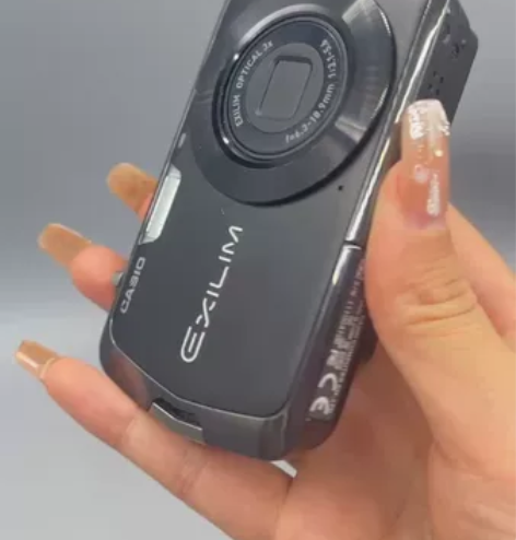 卡西欧z330 1200多万像素 3倍变焦...