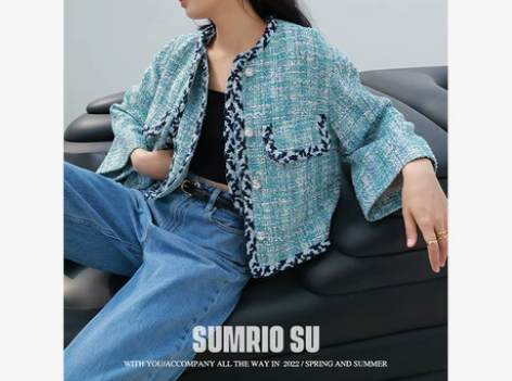 sumrio时髦新彩 轻薄香奶奶伞型八分袖...