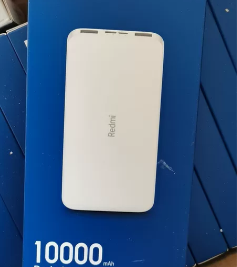 包装未拆全新小米10000毫安充电宝，高颜...