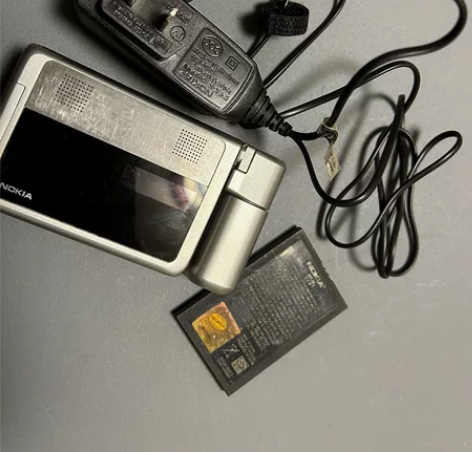 诺基亚n92 尾巴翻盖手机nokia 外公...