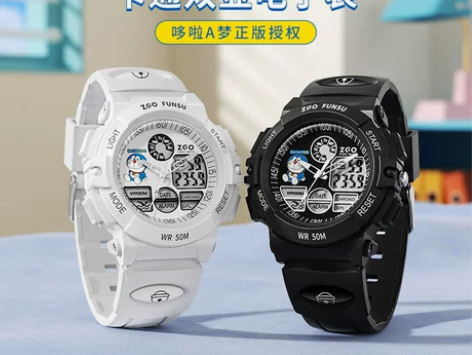 正港联名哆啦A梦手表，联名哆啦a梦，全新没...