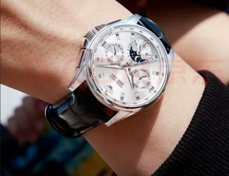 我想卖一款手表欧品客6月份在京东买的由于后...