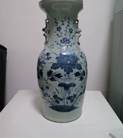 清代150件豆青釉青花加白四季花卉大瓶 高...