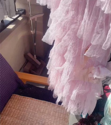 淑女屋专柜正品嫩粉色蕾丝蛋糕裙 专卖店购买...