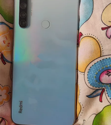 妈妈用的红米note8,4加64,全原装没...