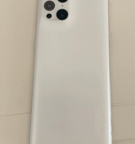 oppo fx3  可以正常开机有锁 朋友...