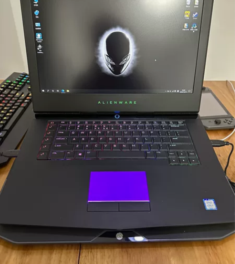 外星人15 r3笔记本。i7-7700。1...