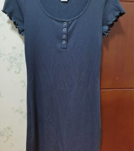 全新全新UR新品女装简约花边包臀收腰连衣裙...