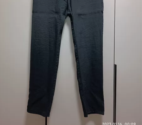 二手黑色裤，修身款，夏天穿凉爽舒适，松紧腰...