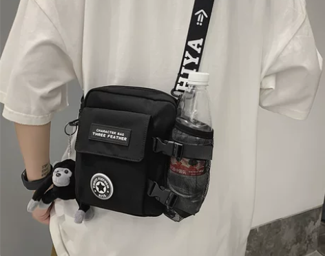 【盛夏潮搭价】男士小挎包潮牌单肩包ins潮...