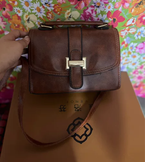 女包新款时尚高级质感包大容量单肩包简约女士...