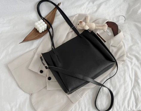 包包女斜挎包百搭大容量单肩包 感兴趣的话点...