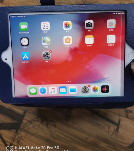 苹果ipad mini2，银色，16G，港...