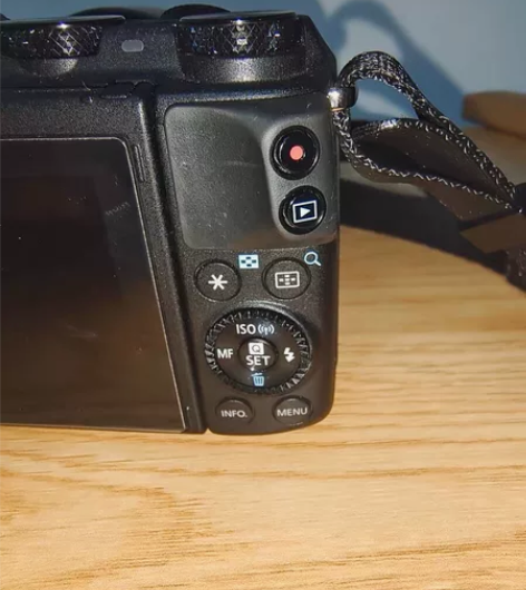 佳能微单m3 成色新 自带WiFi 触摸屏...