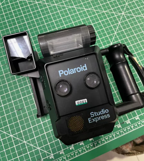 宝丽来4眼相机 顺丰到付 感兴趣的话点“我...