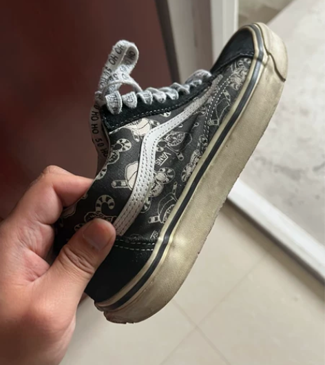 vans万圣节,42吗 便宜出 感兴趣的话...