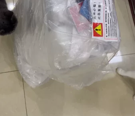 Lucky Club前置电脑行李箱男女密码...