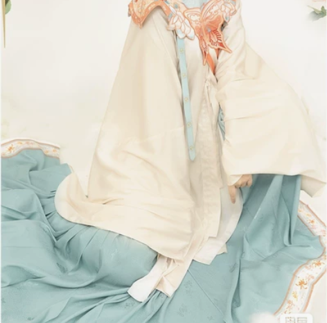 兰若庭汉服 明制 初霁之问春   绣花 云...