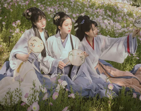 五五年汉服女 凛冬 交领襦裙3米 6米摆三...