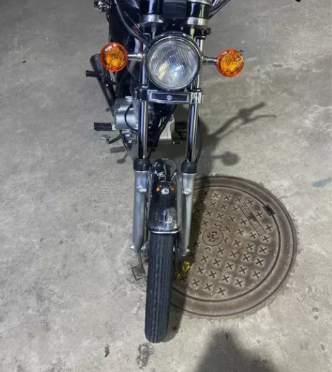 纯正铃木豪爵GN125 链条机 二手摩托车...