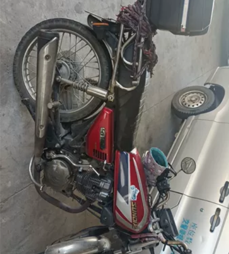 飞鹰牌CG125男装摩托车，无大修，正常行...