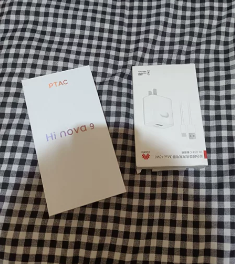 Hi nova 9 年底单位奖励的全新的！...