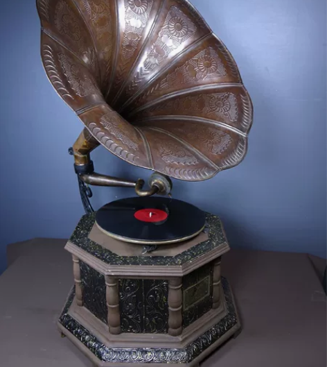 旧藏海外回流铜喇叭手摇式留声机古典收藏 尺...