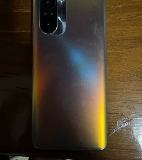 红米k40  8256 边框小磕碰，屏幕细...