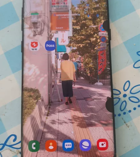 三星s8＋伊拉克战损美版，4+64版本，屏...