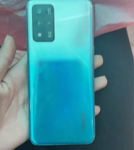 oppoA93s，6.7英寸大屏幕，处理器...