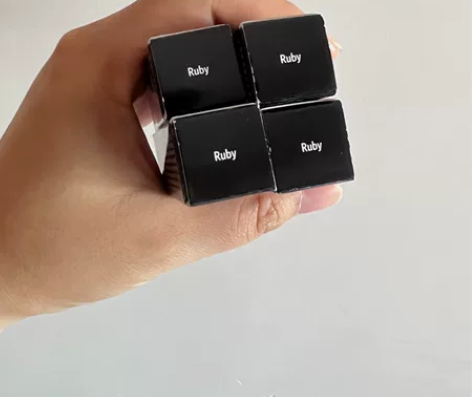 Bobbibrown黑管口红ruby 中样...