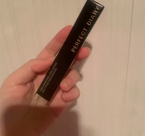 包邮 完美日记睫毛膏 全新未拆 别人送的 ...