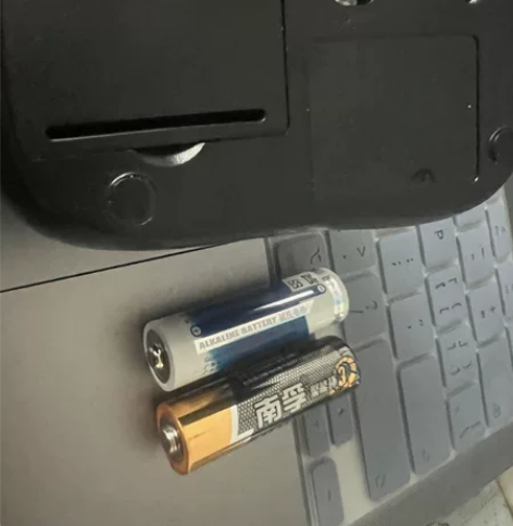 雷柏M218无线鼠标，新买的试了下电脑不适...